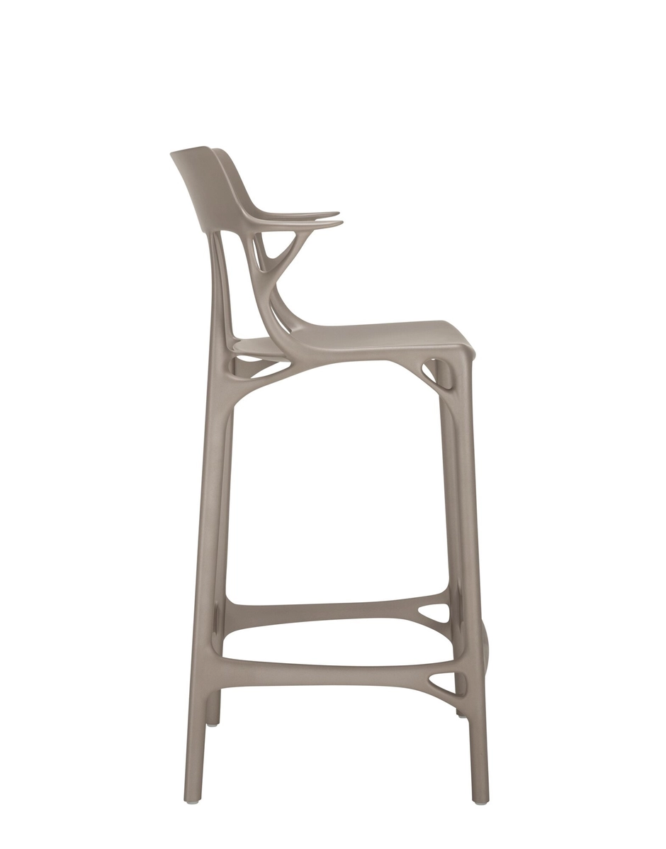 Kartell A.i. stool recycled Philippe Starck Offerta