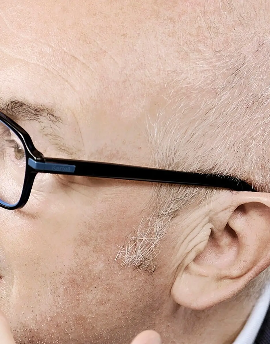 Kartell Eyeliner round Piero Lissoni for K Eyewear Sostegno trimestrale