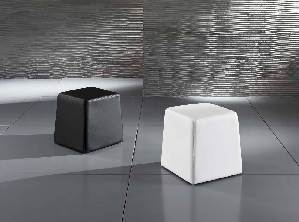 Oresteluchetta pouf MARIE BLACK Nuova