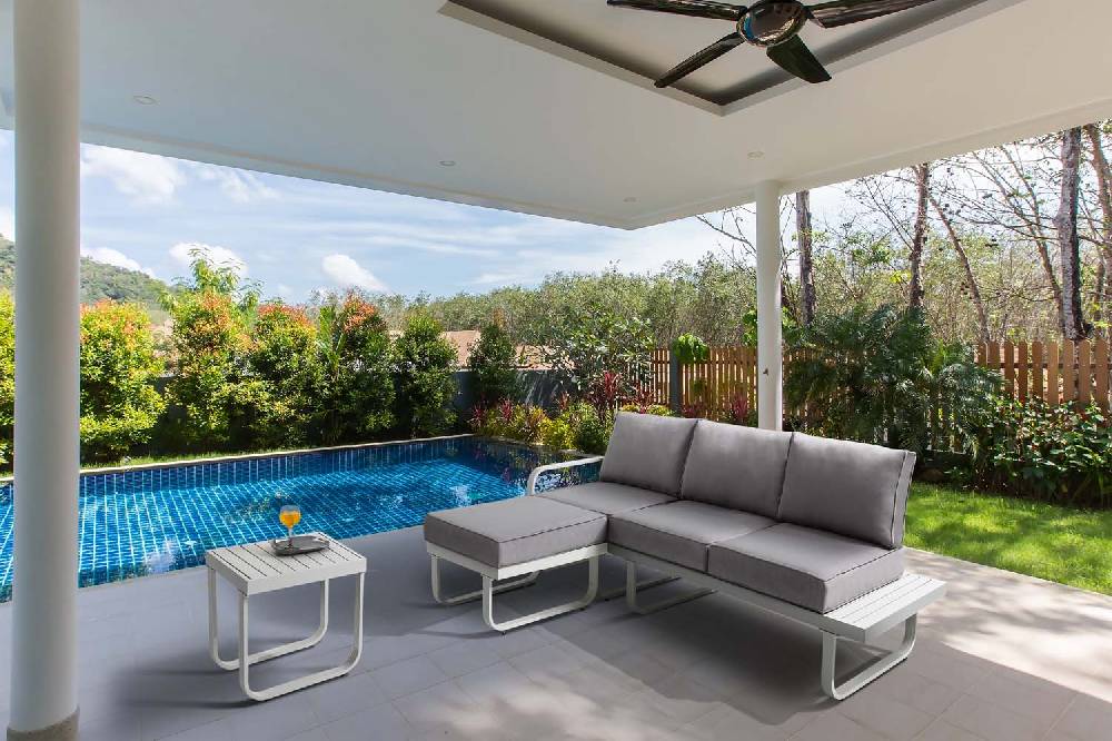 Oresteluchetta Divano con pouf outdoor PALMA Vendite Flash