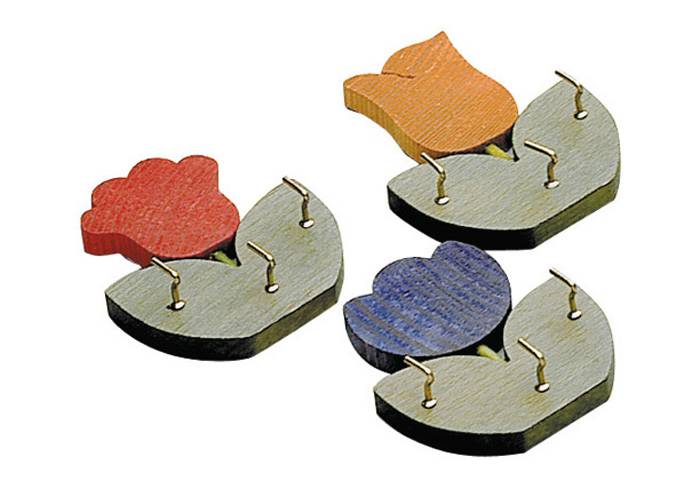 Panetta Casalinghi 180/10 - Attacchini fiori, 3 posti, soggetti e colori assortiti Saldi