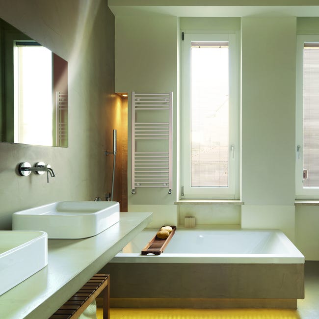 Leroymerlin Scaldasalviette ad acqua calda DE'LONGHI KIARA bianco interasse 450 mm L 50 x H 120 cm In Saldo