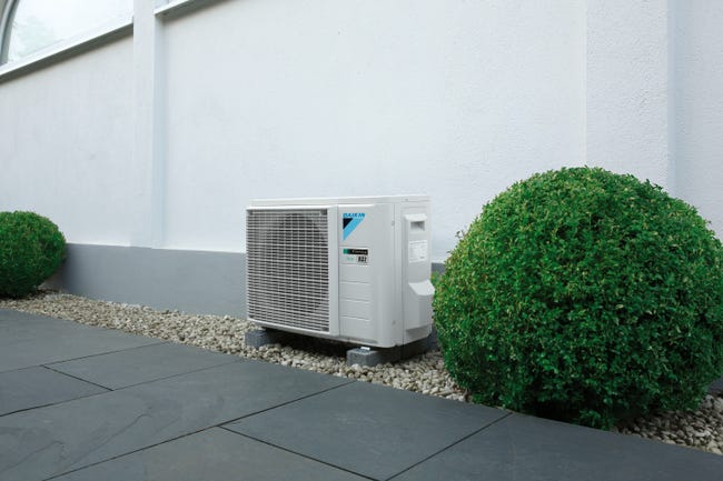 Leroymerlin Condizionatore a muro monosplit DAIKIN ESSENCE 9000 BTU 8530 BTU classe A+++ Shopping Online
