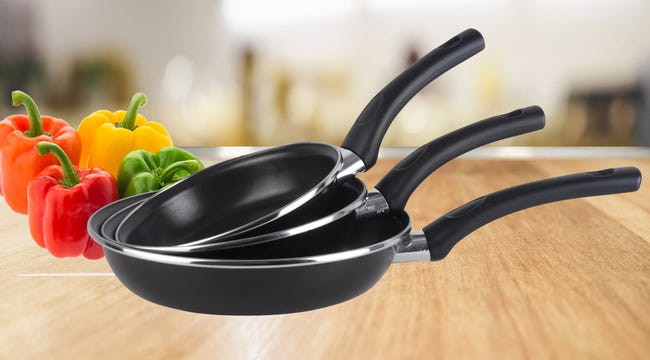 Leroymerlin Batteria da Cucina Induzione Set Pentole 7 Pezzi e 3 Padelle Coperchi in Vetro Magefesa Nero KENIA In Saldo