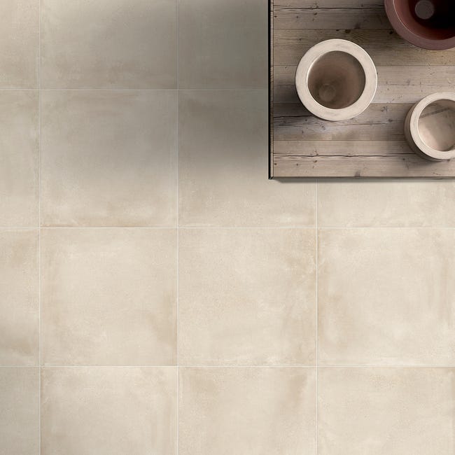 Leroymerlin Piastrella da pavimento interno Roller in gres naturale smaltato opaco beige 60.4 x 60.4cm Sp. 7.4 mm traffico intenso (pei 4/5) R9
