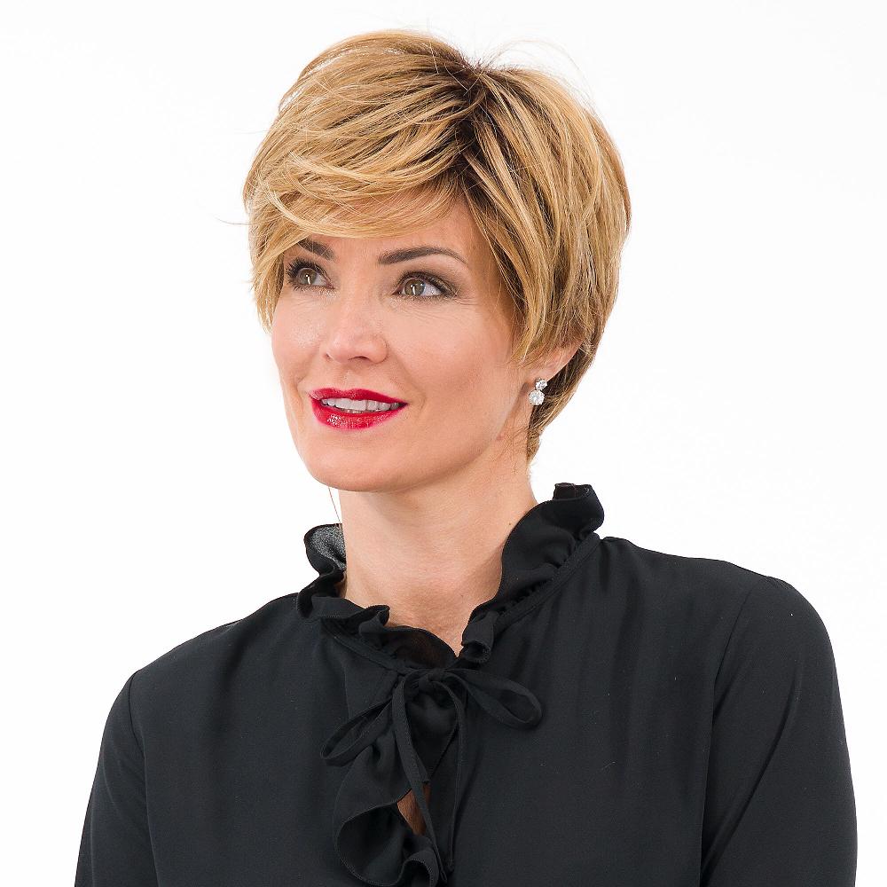 QVC HairDo Parrucca taglio corto con ciuffo laterale Sconto