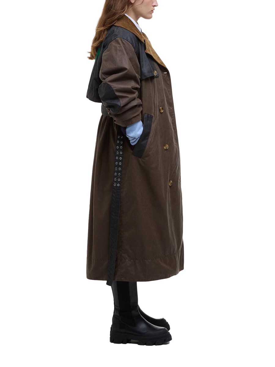 BARBOUR X GANNI TRENCH IN COTONE CERATO BARBOUR X GANNI In Linea
