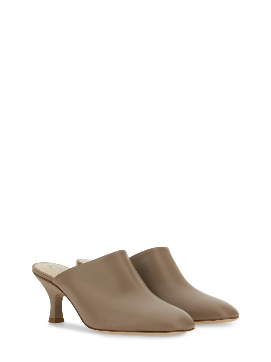 TOD&#39;S SANDALO IN PELLE Fino al 65% di sconto
