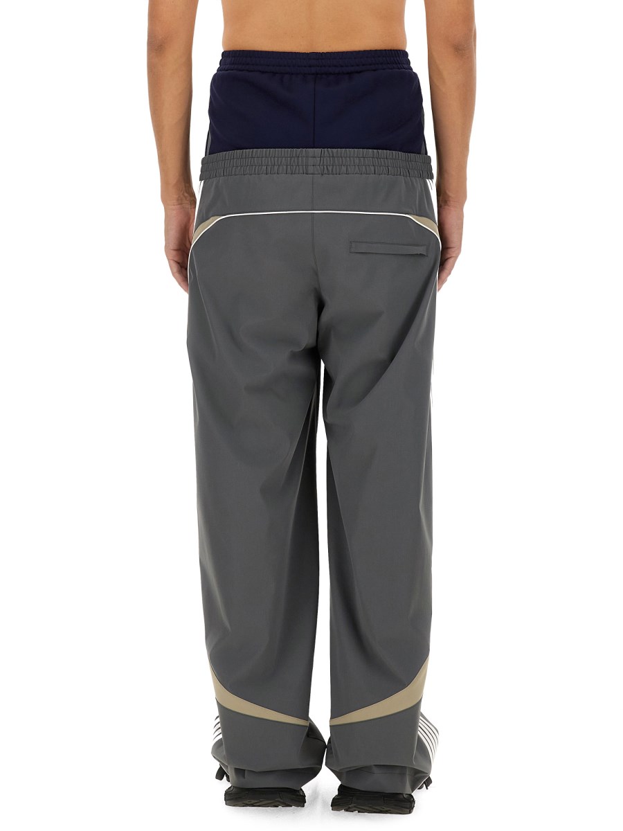 BALENCIAGA PANTALONE TRUCKSUIT CUT-UP Vendita