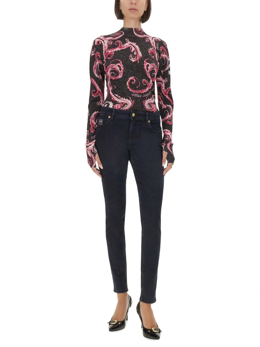 VERSACE JEANS COUTURE T-SHIRT IN MAGLIA LUREX CHROMO Spedizione Gratuita