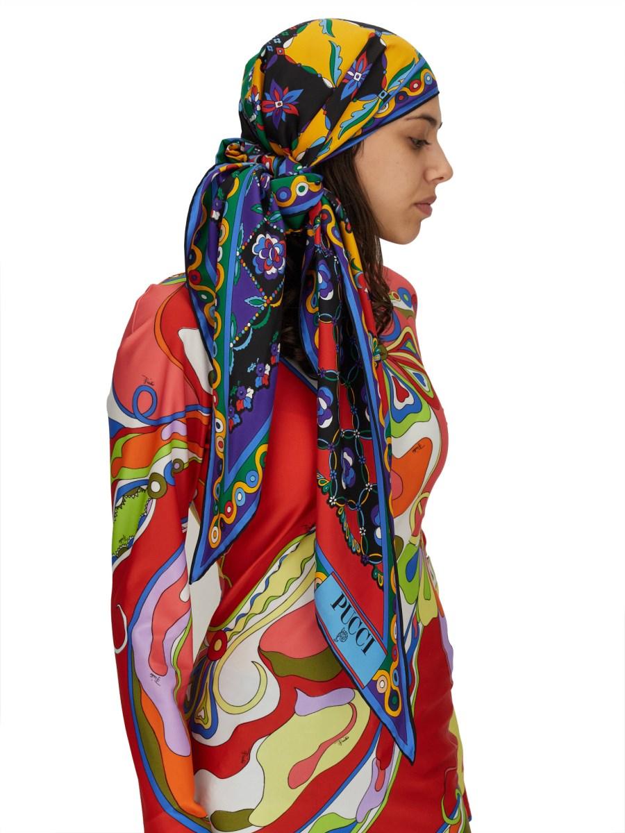 PUCCI FOULARD IN SETA CON STAMPA FESTA Promozione Limitata