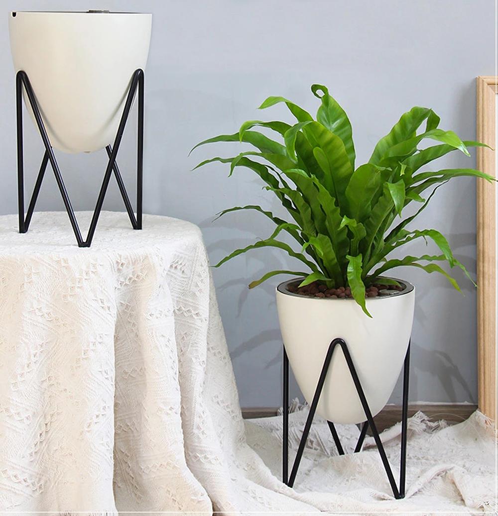 Tomasucci Vaso autoinnaffiante per esterno / interno POPPY MEDIUM Offerta esclusiva