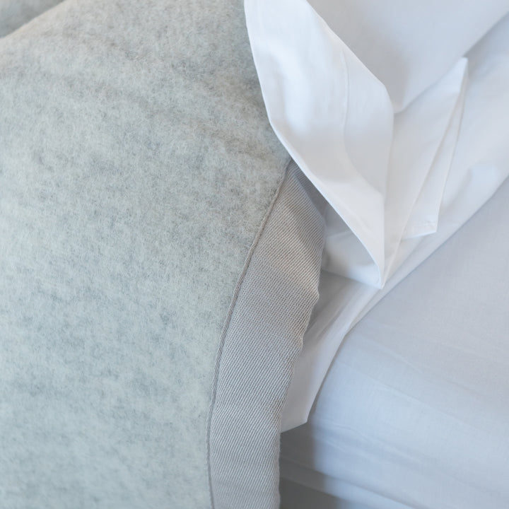 Zenoni & ColombiCoperta in pura lana vergine Lambswool certificata Woolmark Grigio Prezzo di fabbrica