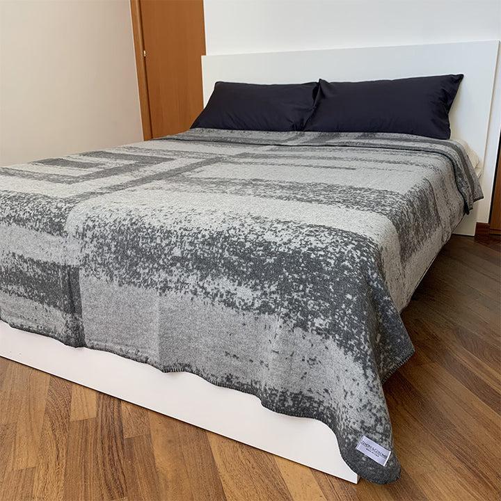Zenoni & ColombiCoperta in misto Lana con bordo a punto cavallo Nassau Grigio Cyber Monday