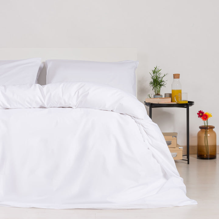 Zenoni & ColombiCopripiumino in 100% Cotone Bianco con Federe Ultimo giorno