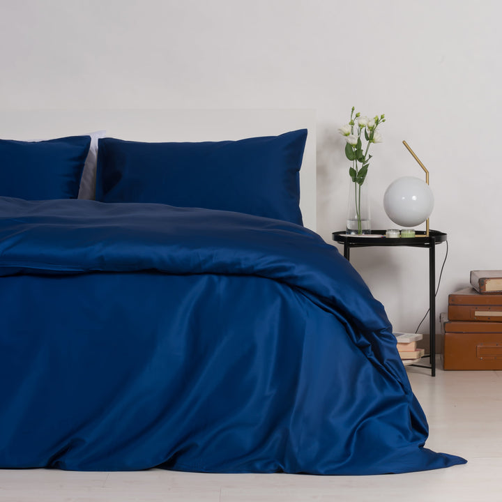 Zenoni & ColombiCopripiumino in 100% Raso di Cotone Blu Oltremare con Federe Nuovo