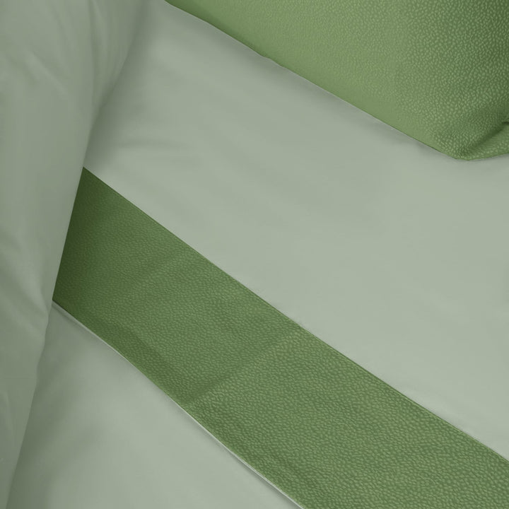 Zenoni & ColombiCompleto Lenzuola Matrimoniale con balza in Jacquard Keppler Verde Chiaro Consegna Veloce
