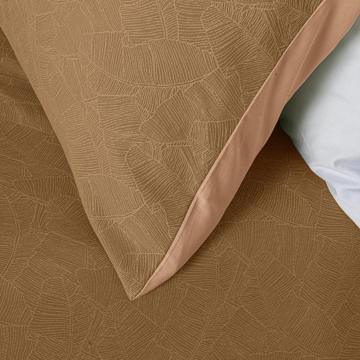 Zenoni & ColombiCompleto Copriletto con federe in cotone Jacquard Giungla Nocciola In Vendita