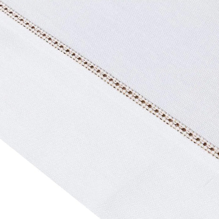 Zenoni & ColombiCentrotavola ricamato a mano in cotone Made in Italy variante Gigliuccio Promozione
